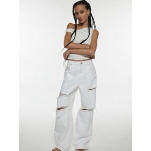 Abrand Bia 95 Super Baggy Jean White Size 28 High Rise Distressed Jeans NWT